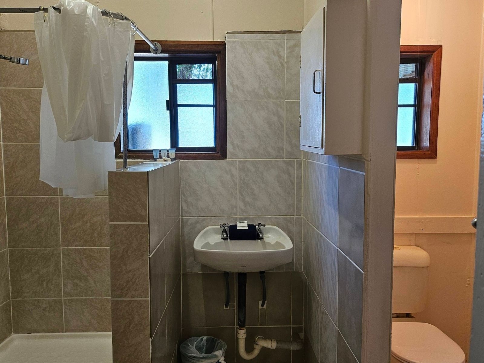 Savannah Shores Bathroom