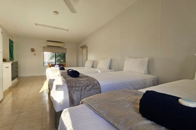 Savannah Shores fisherman's cabins in karumba