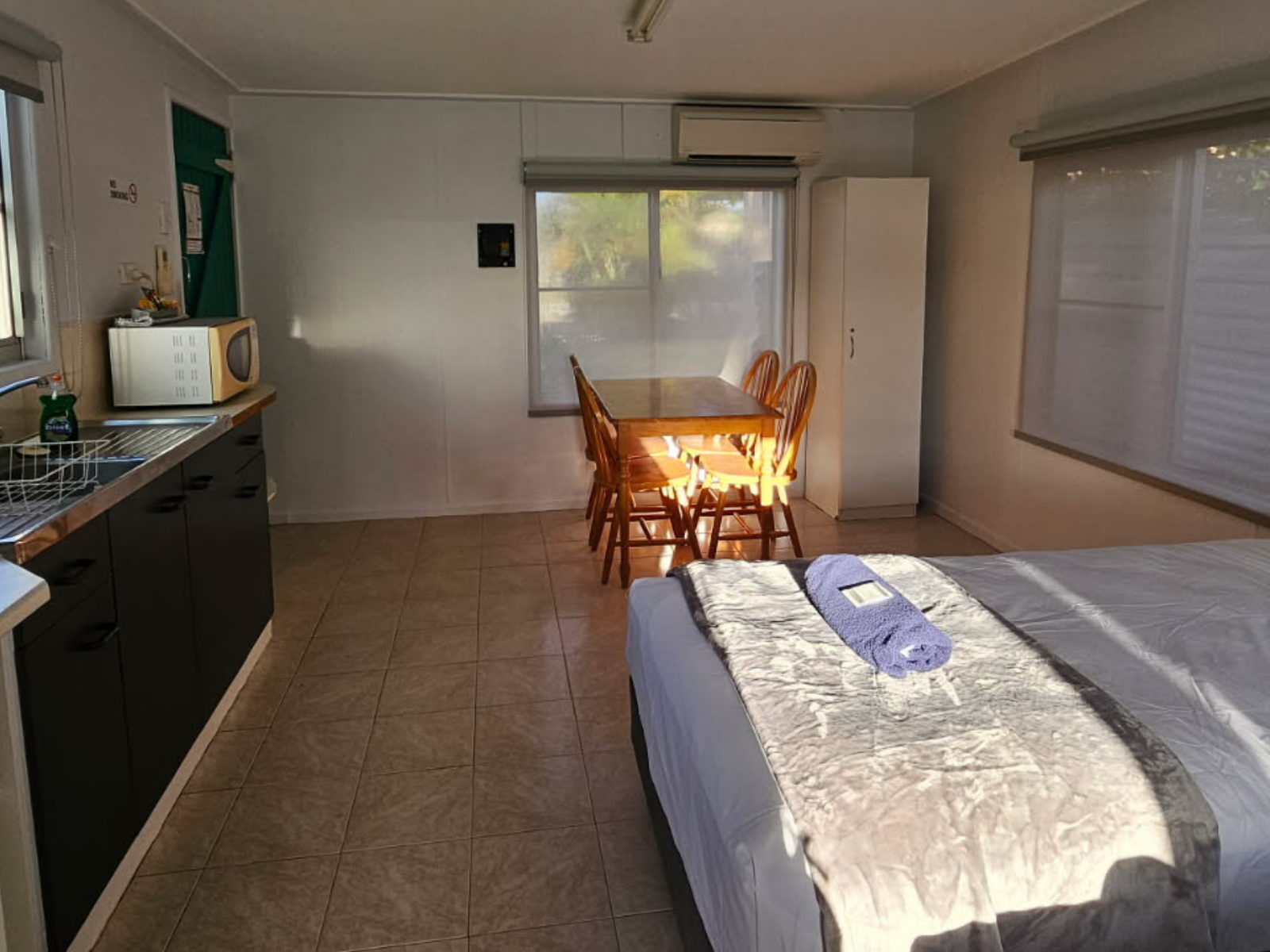 Ensuite Cabin Dining Area